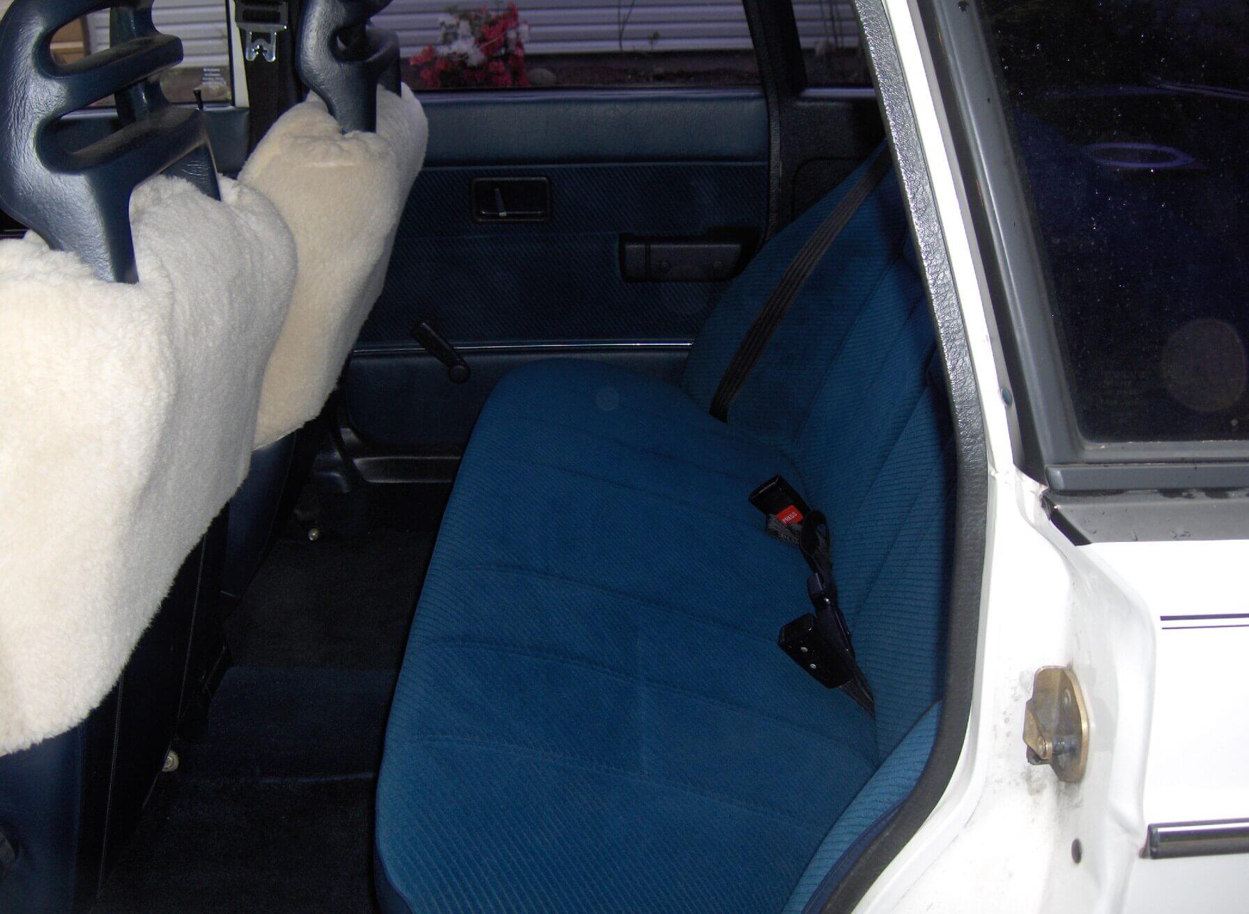 240 REAR SEAT