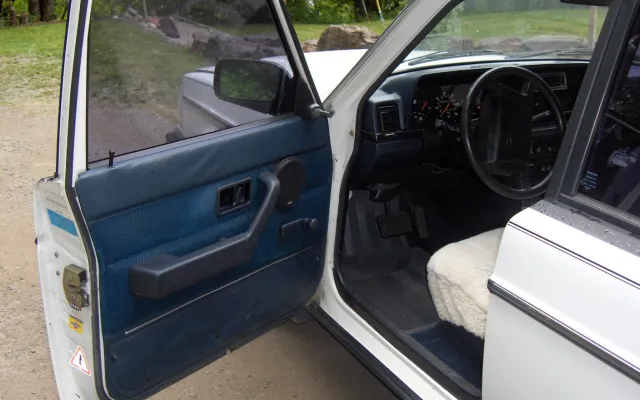 240-driver-door-2