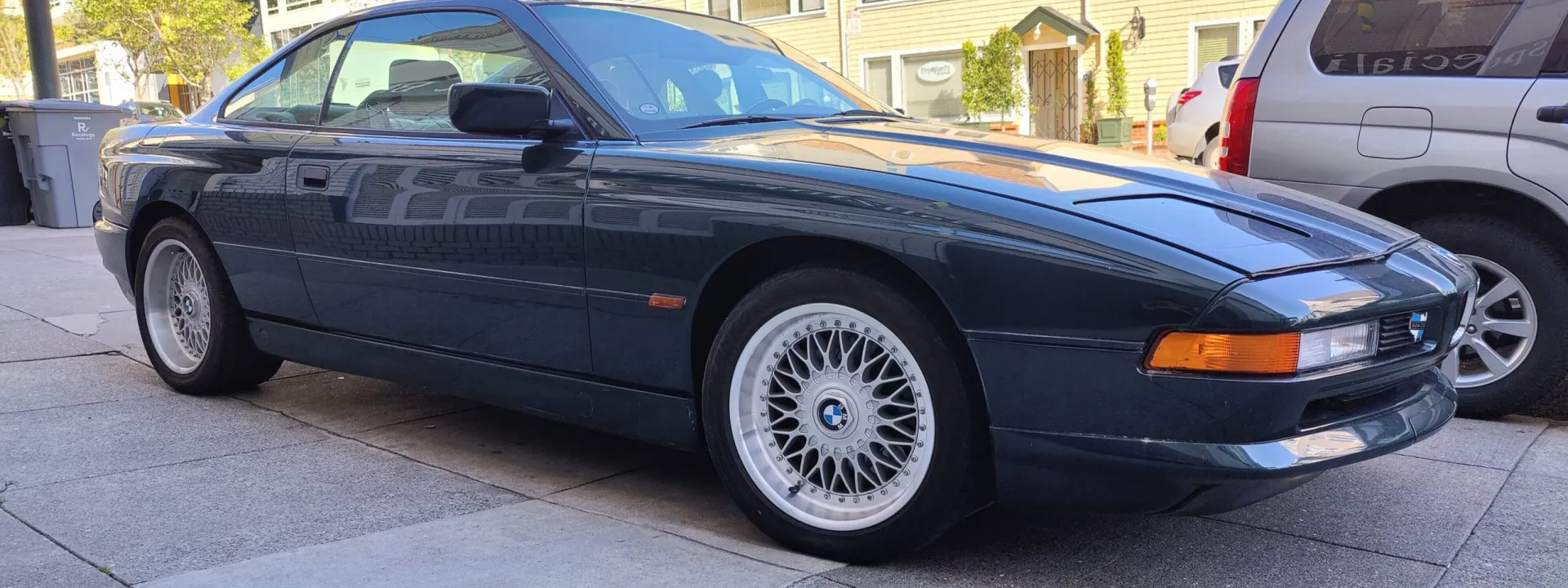 BMW 850