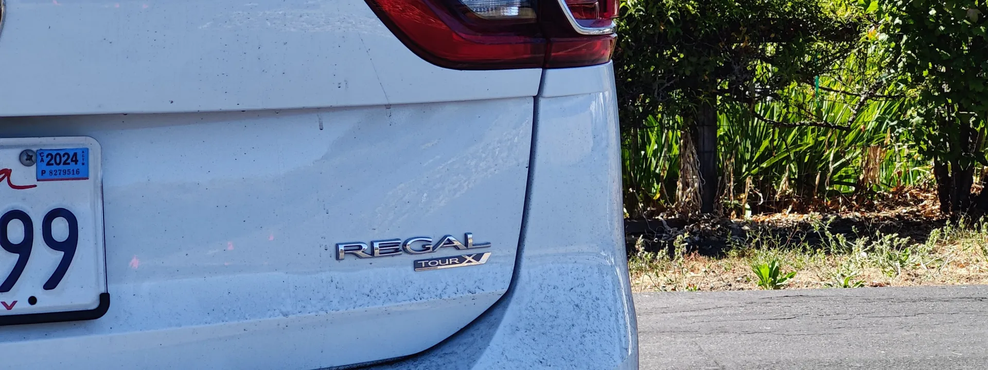 Buick Regal Tour X