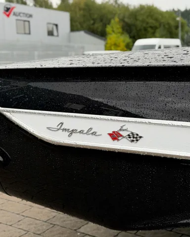 Chevy Impala photo 3