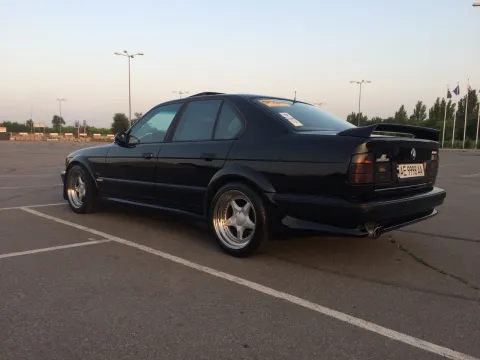 Beautiful E34 photo 1