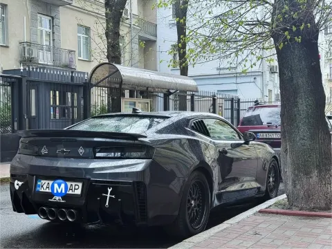 Mustang Eater photo 2