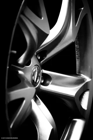 Nissan 370Z Details photo 2
