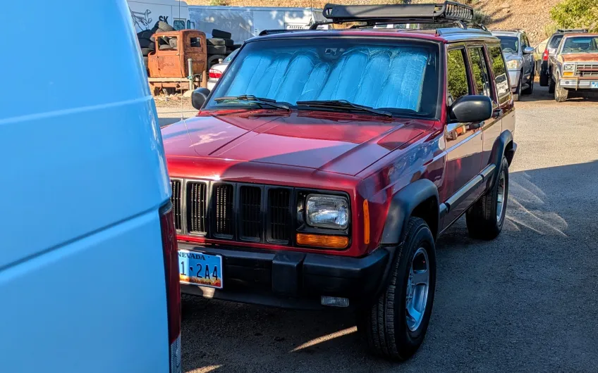 Jeep Cherokee