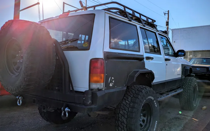 Jeep Cherokee