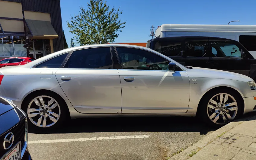 Audi S6 V10