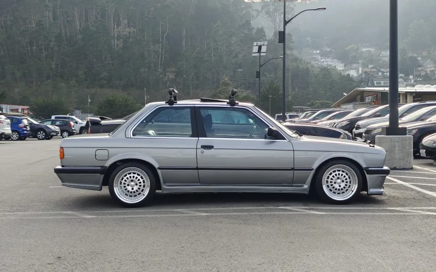 BMW 325i
