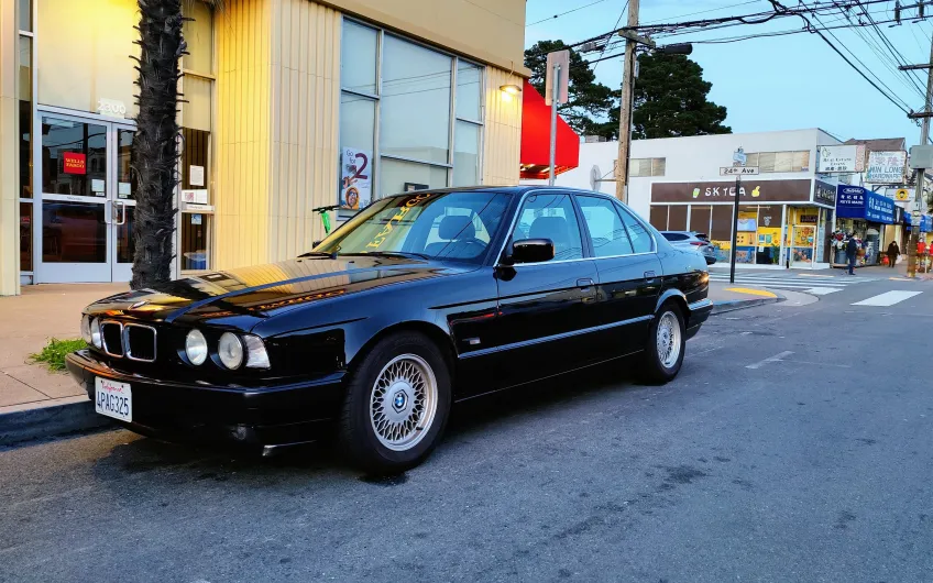 E34 BMW 540i