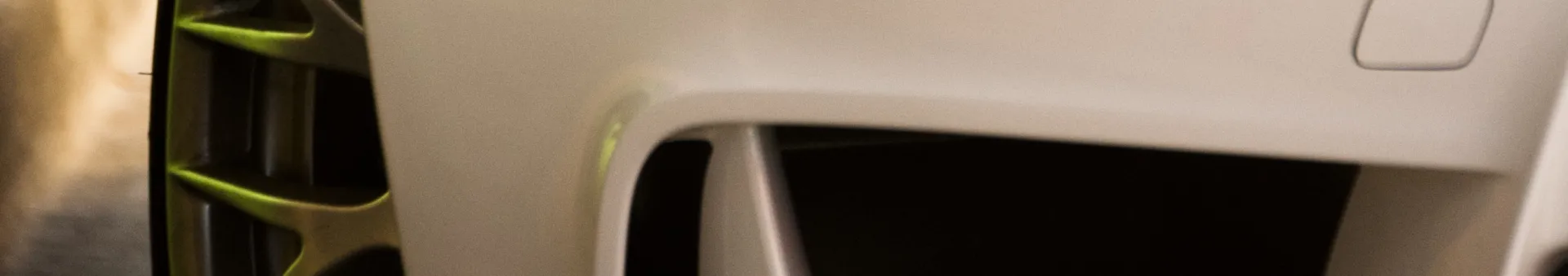 BMW 1M Details