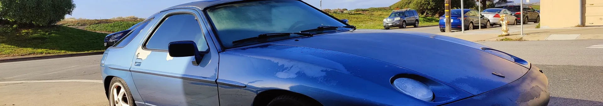 Porsche 928