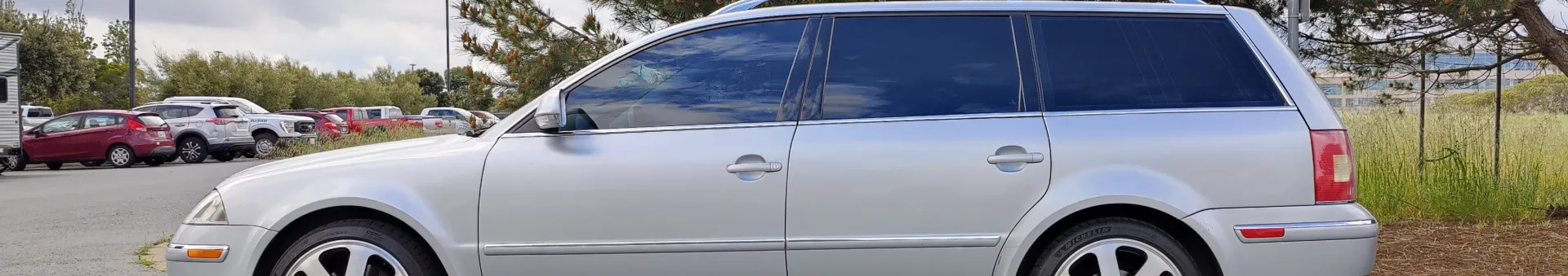 Volkswagen Passat W8 Wagon